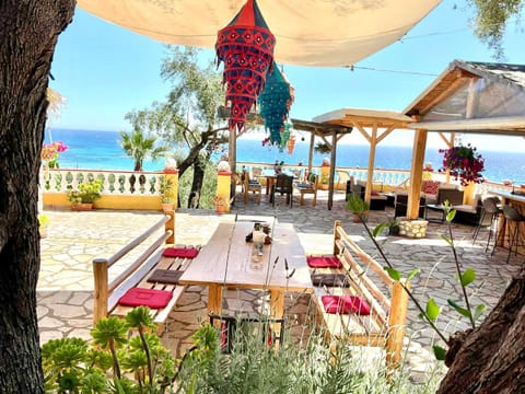 Patio, Day, Dining area, Sea view, sunbed