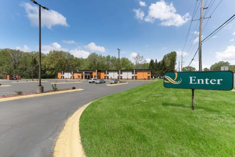 Property building, On site