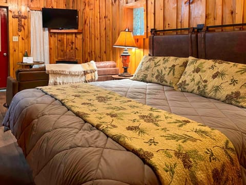 Panther Valley Ranch Farm Stay in Garland County