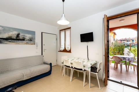 Lucy Apartment in Sirmione