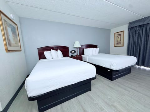 Baymont by Wyndham Michigan City Hotel in Michigan City