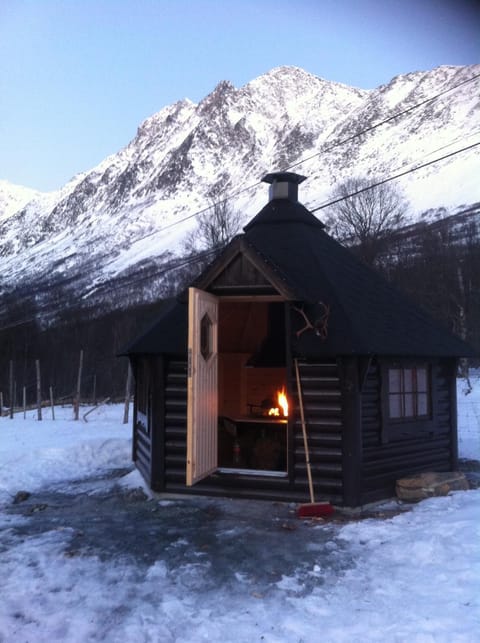 Kjelkebakken gård 2. House in Troms Og Finnmark