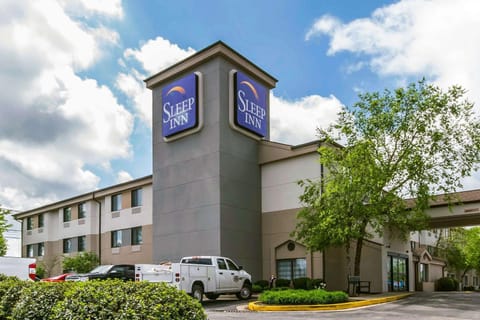 Property building, On site