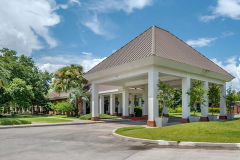 Property building, On site