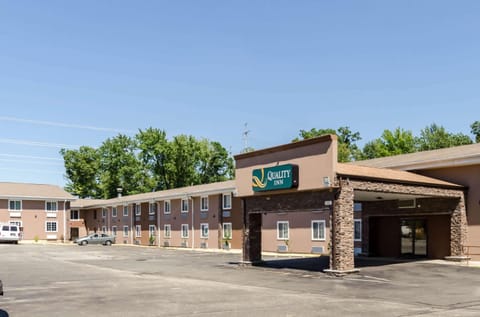 Property building, On site
