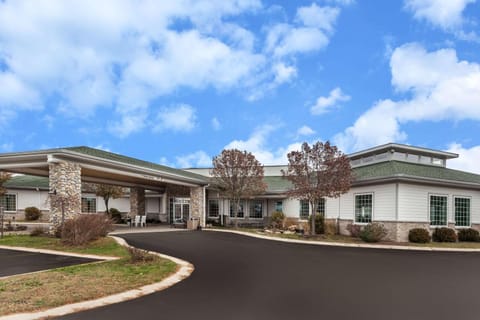 Property building, On site