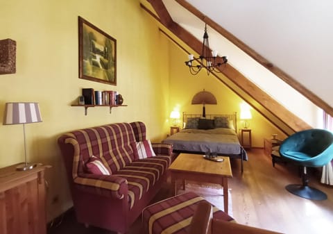 Living room, Seating area, Bedroom