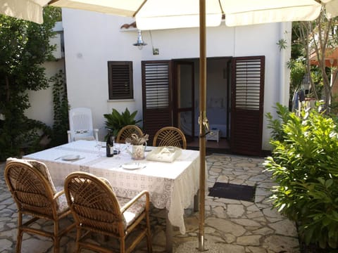 Balcony/Terrace, children, Family