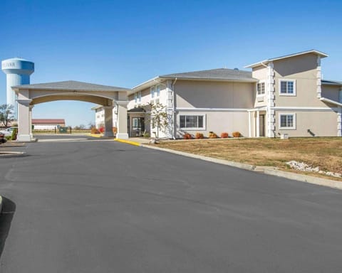 Property building, On site