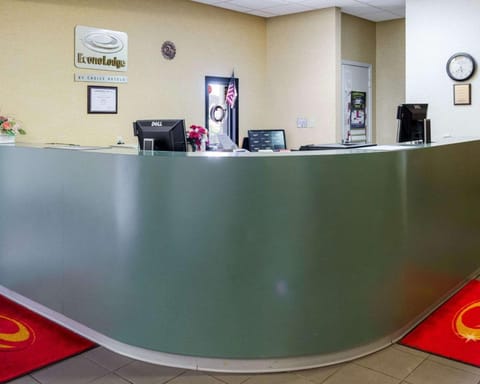 Lobby or reception, On site