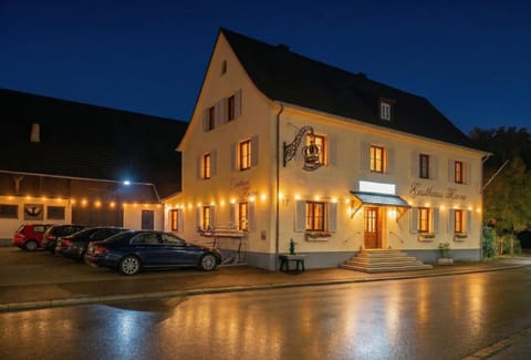Property building, Night, Neighbourhood, Street view, Location, Parking