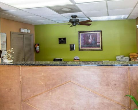 Lobby or reception, On site