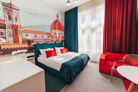 Bed, Photo of the whole room