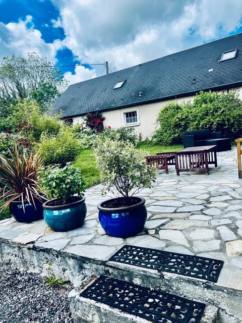 Property building, Patio