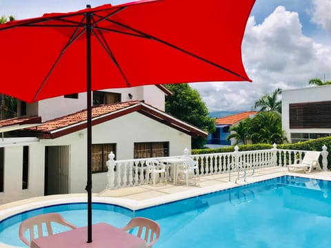 Pool view, Swimming pool, sunbed