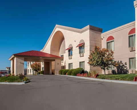 Property building, On site
