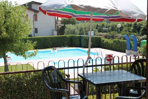 Summer, Swimming pool