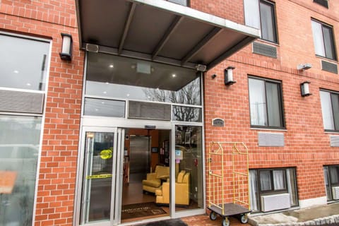 Property building, On site