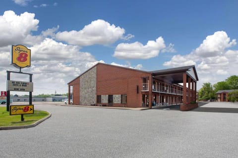 Property building, Day, On site, Time of day