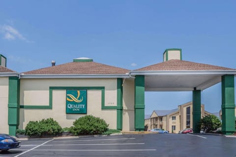 Property building, On site