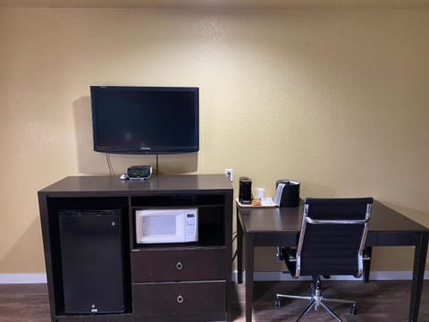 Woodridge Inn and Suites Hotel in Ozark Mountains