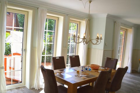 Dreamhus Borgsum House in Nordfriesland