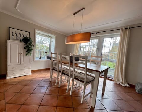 Jaardenhuug - EG Apartment in Nordfriesland