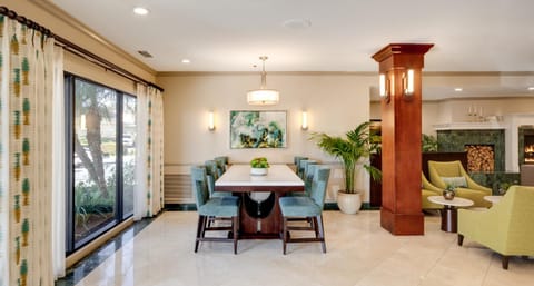 Lobby or reception, Seating area