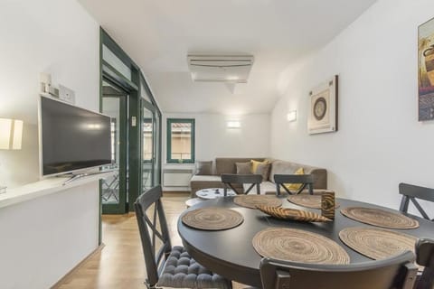 Apartment Matea Bed and Breakfast in Novigrad