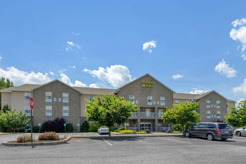 Property building, On site