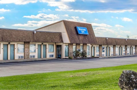 Property building, On site