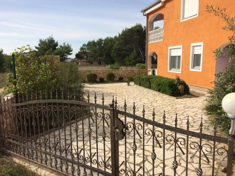 Property building, Sports