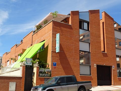 Property building, Facade/entrance