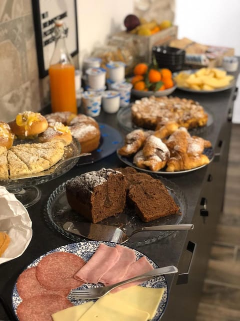 Food and drinks