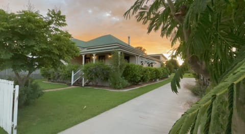Property building, Street view, Sunset, Quiet street view