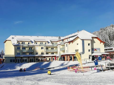 Property building, Winter
