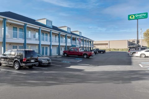 Property building, On site