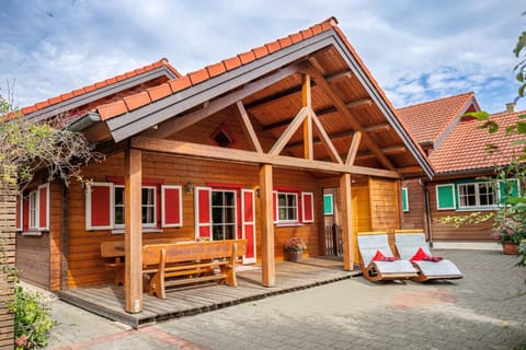 Property building, Sauna, Balcony/Terrace