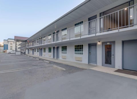 Property building, On site