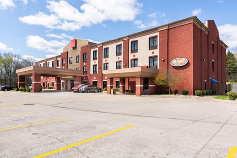 Property building, On site