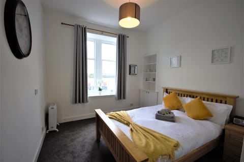 Bright and Cosy West End Apartment Apartment in Glasgow