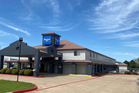 Property building, On site