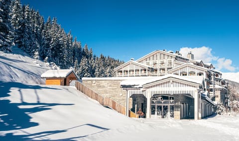Property building, Winter, Mountain view