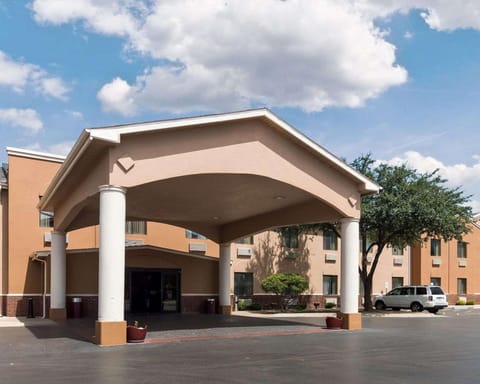 Property building, On site