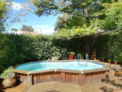 Day, Balcony/Terrace, Pool view