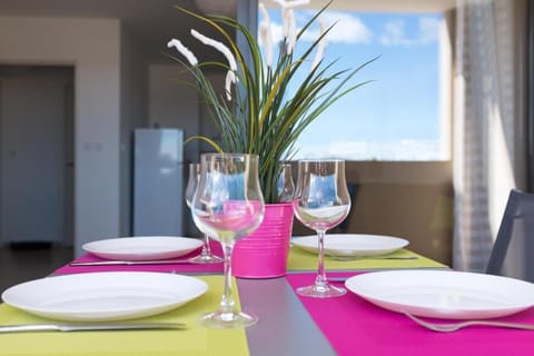 Cittazen Aix-en-Provence - Entre gare TGV et centre ville, calme et confort moderne Apartment in Cabriès