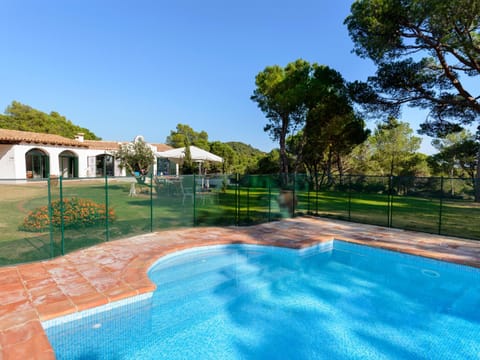 Garden, Swimming pool
