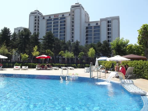Pool view, Swimming pool