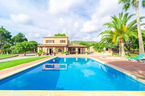 Facade/entrance, Garden, Swimming pool