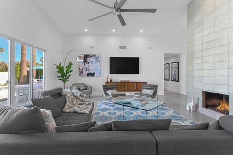 Villa Chakwella Villa in Palm Springs